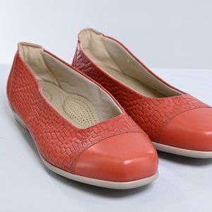 SAS Coral Coloured Leather shoes